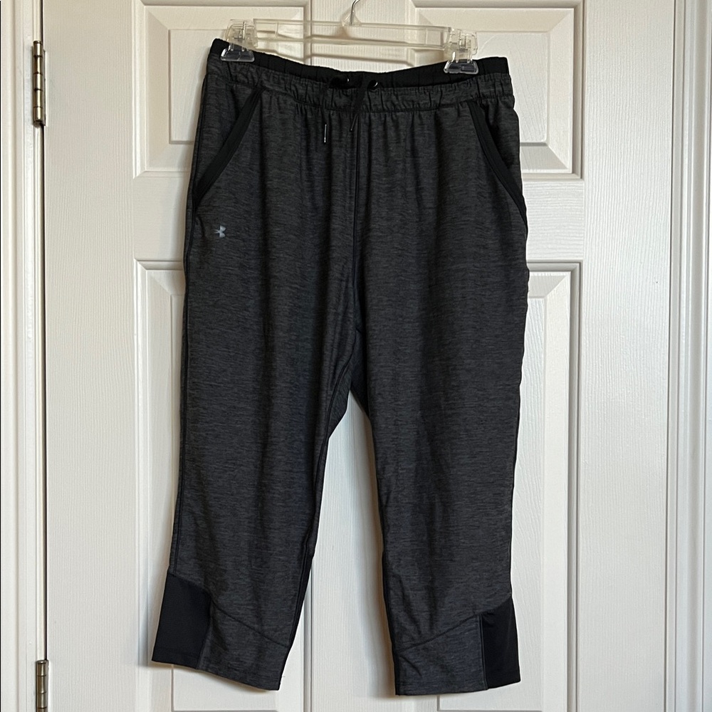 Under Armour  capri pants NWOT